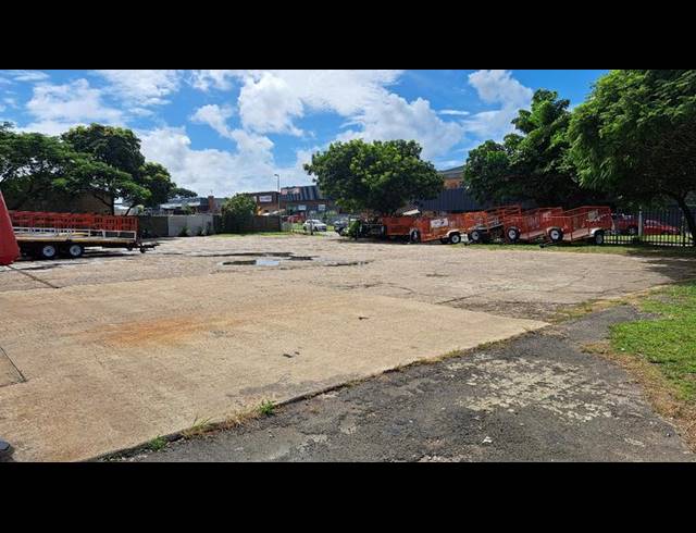 BUSINESS PROPERTY TO RENT IN RICHARDS BAY EXT 7